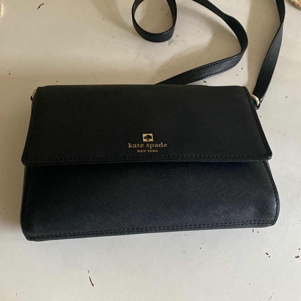 Never used Kate Spade shoulder bag.